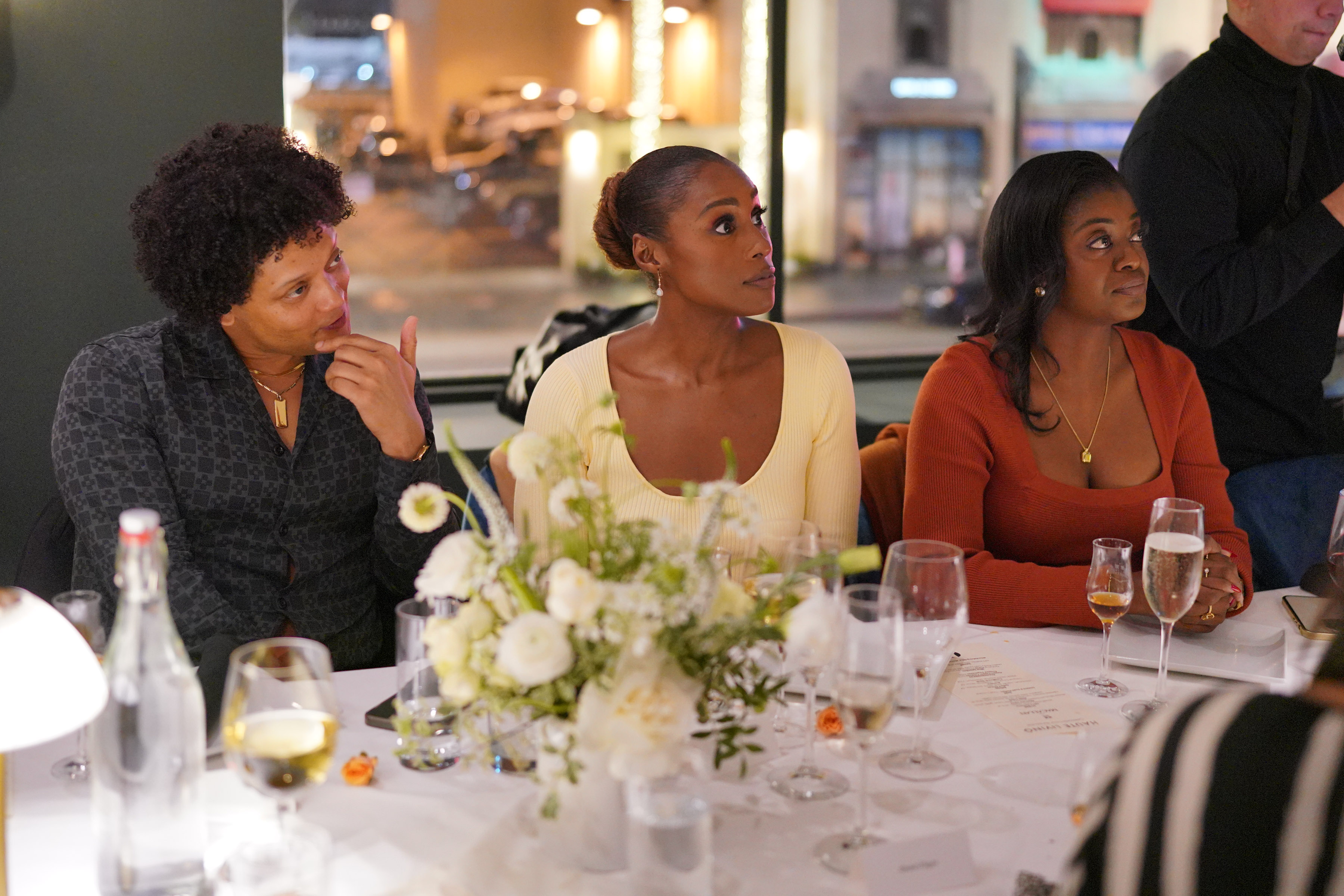 Issa Rae Stunning While Hosting Dinner with Haute Living Issa Rae Stunning While Hosting Dinner with Haute Living